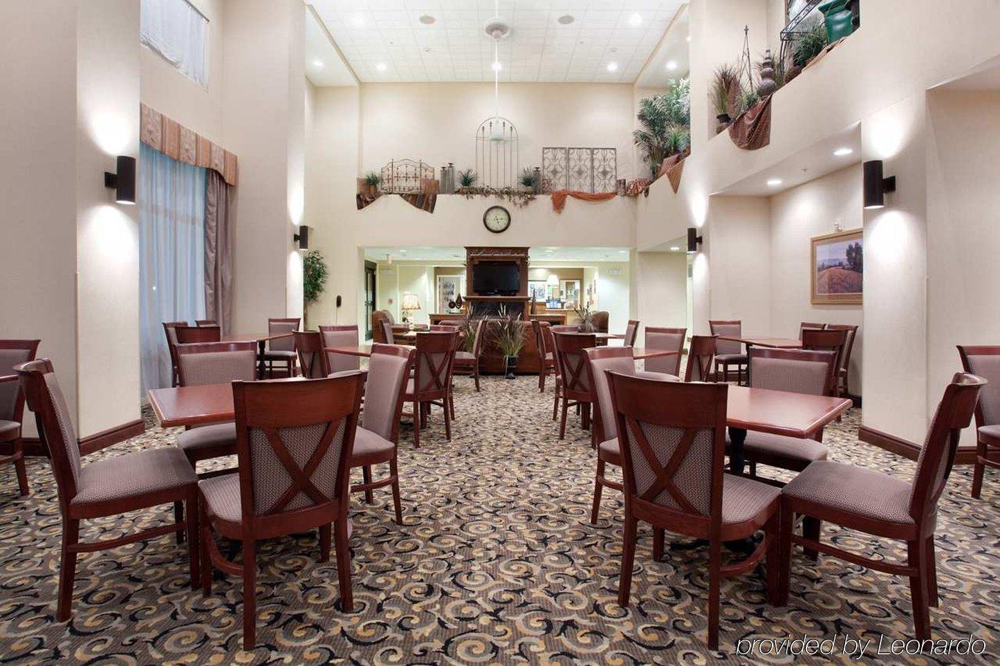 Hampton Inn & Suites Pocatello Restaurant photo