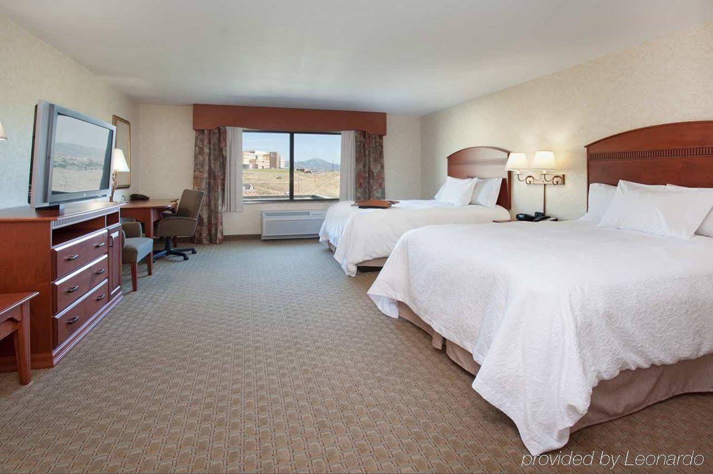 Hampton Inn & Suites Pocatello Room photo